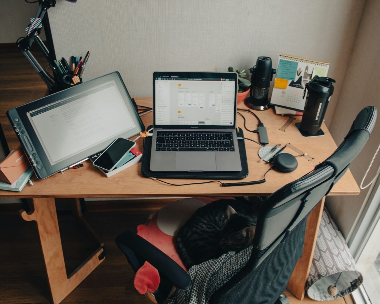 Lumen Workspace 4